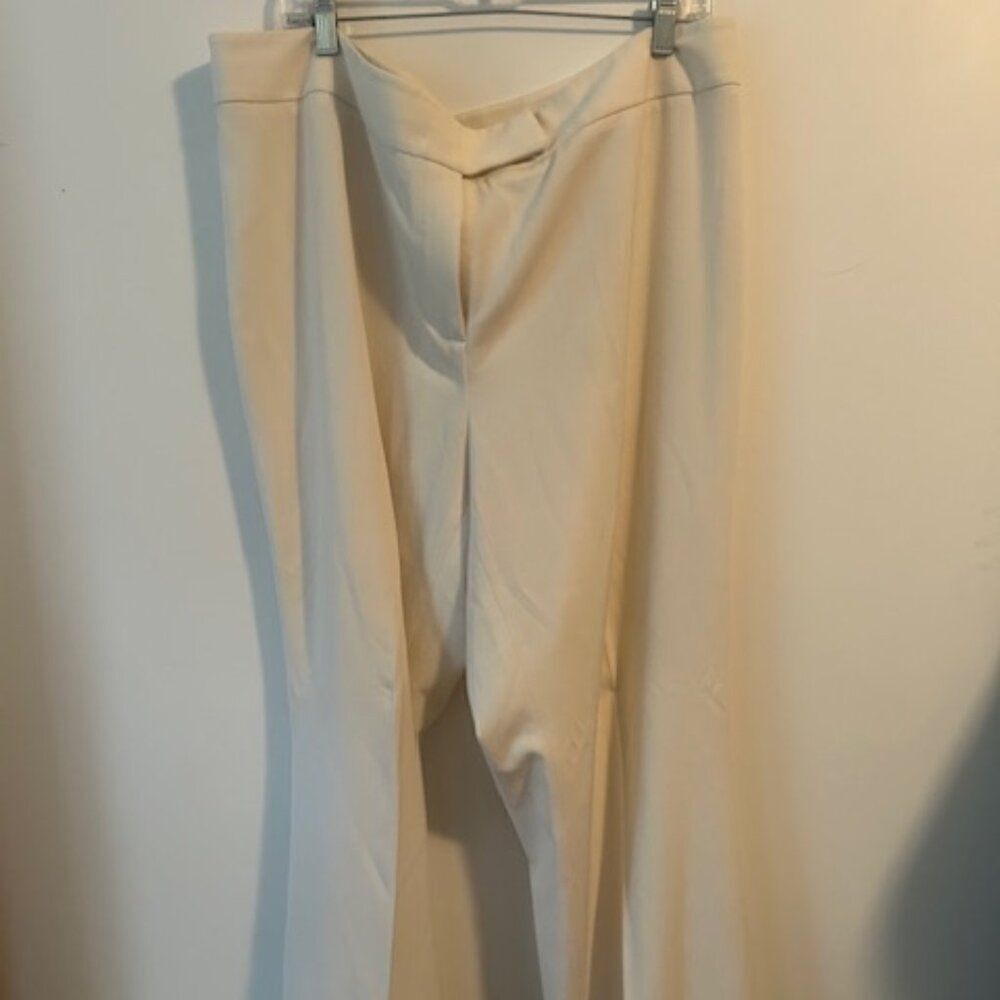 Venezia Jeans Cream cuffed wide leg trousers, size 20P